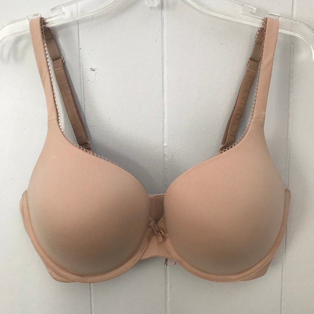 Victoria’s Secret Body By Victoria Bra Beige 34DD